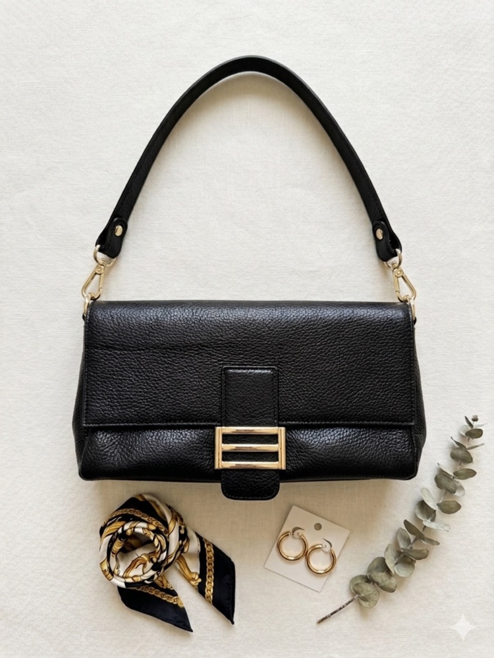 Divina Firenze Made in Italy Black Pebbled Leather Shoulder Bag